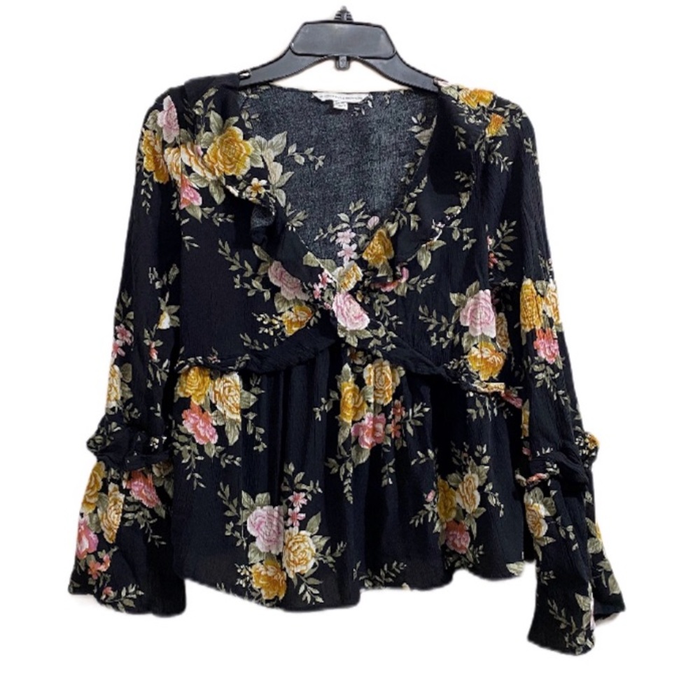 American Eagle Black Floral Print Long Sleeve Shirt
